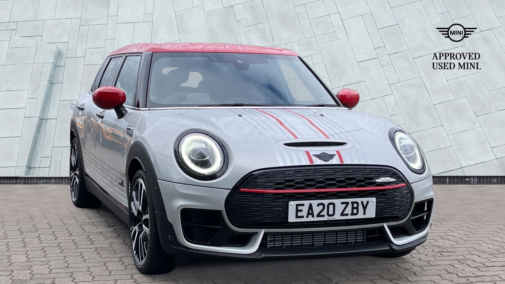 Main listing image - MINI Clubman
