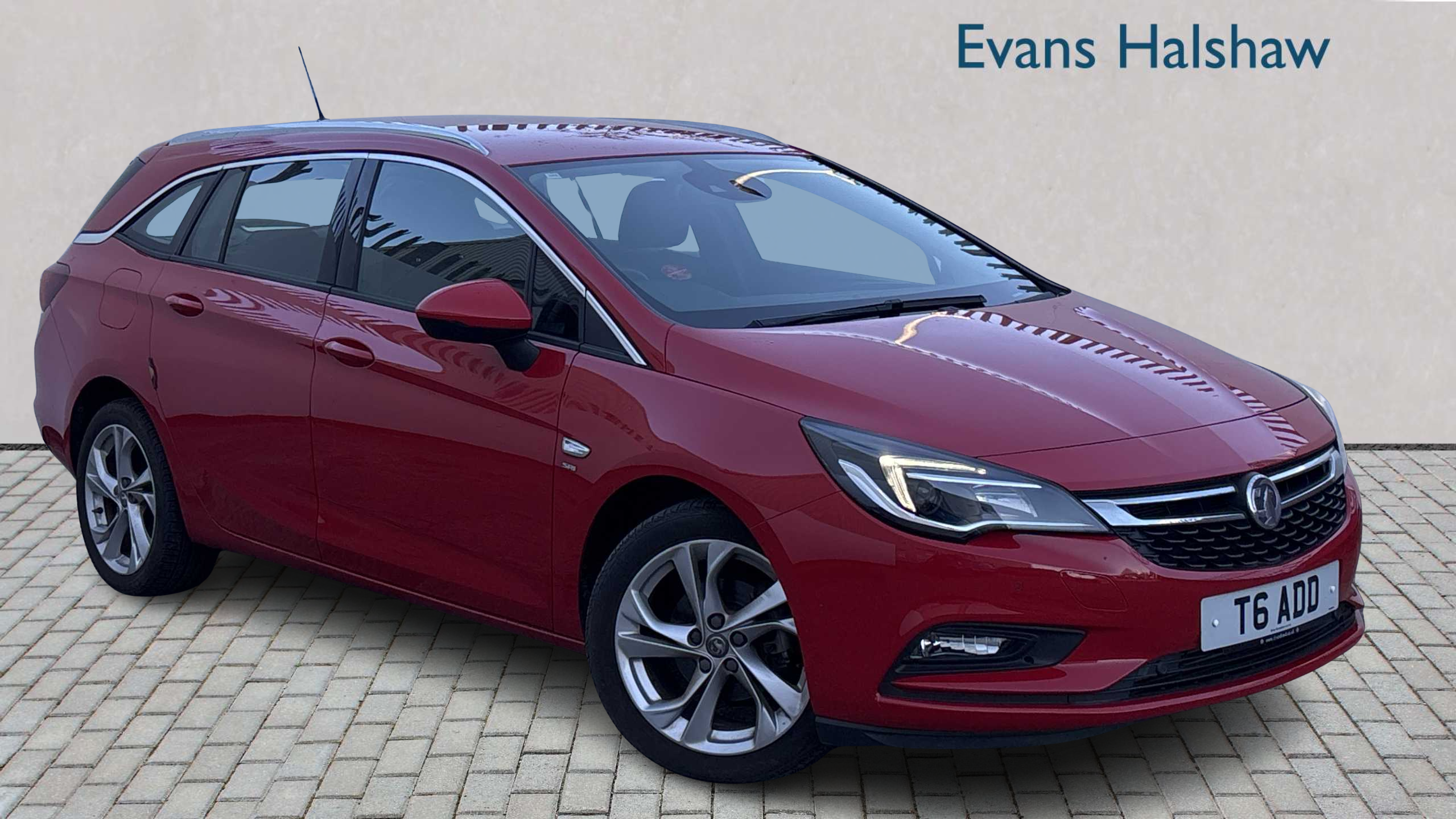 Main listing image - Vauxhall Astra Sports Tourer