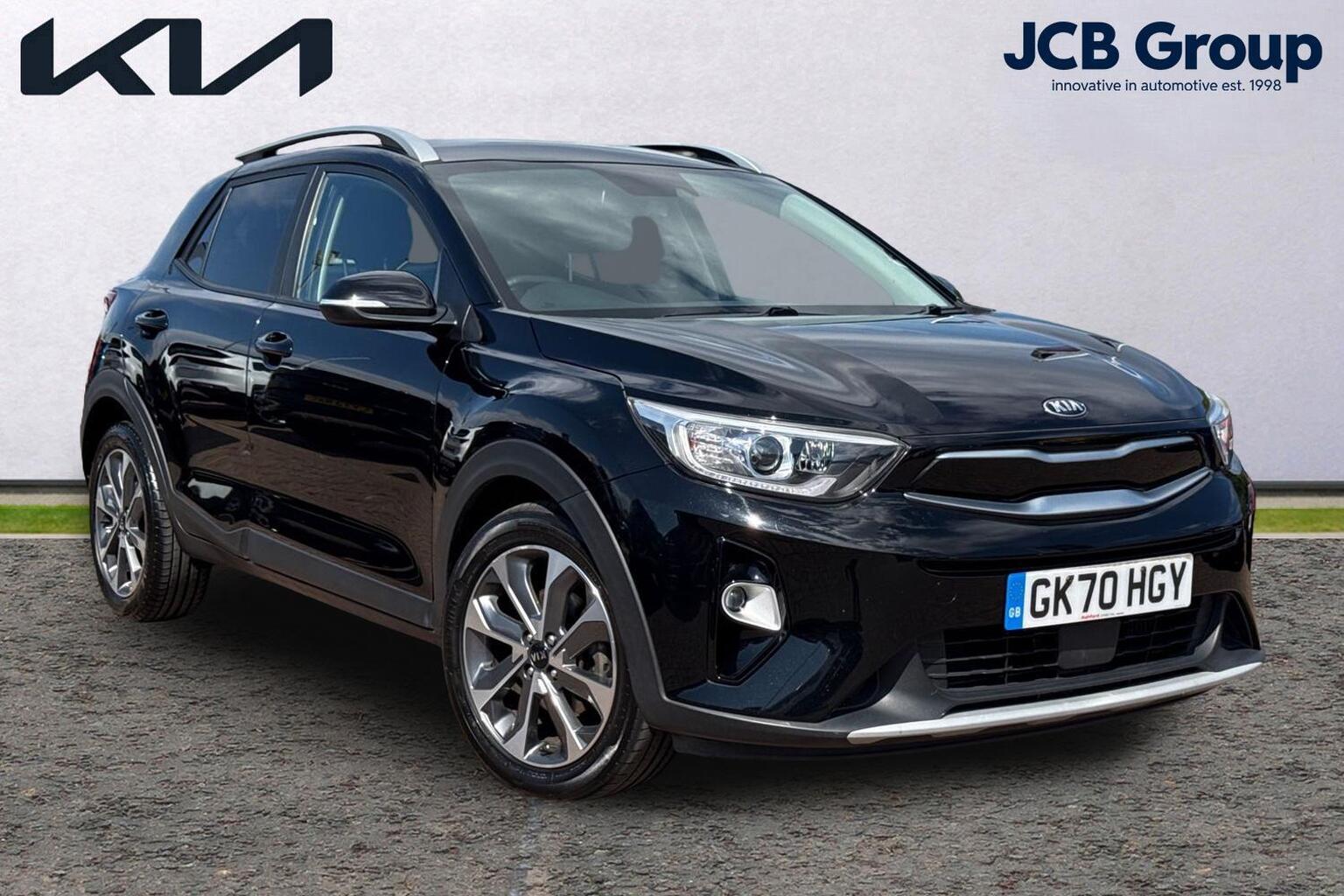 Main listing image - Kia Stonic