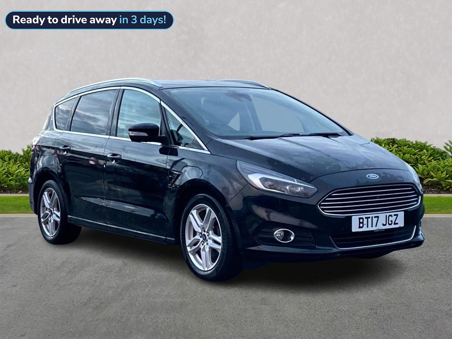 Main listing image - Ford S-MAX