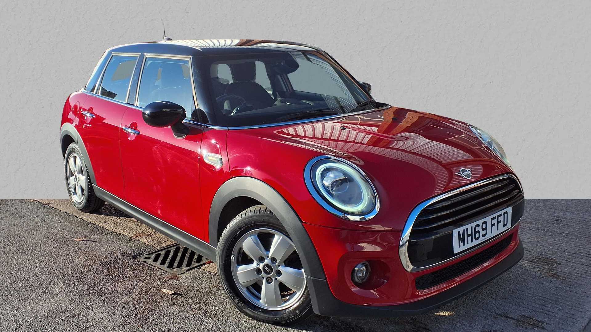 Main listing image - MINI Hatchback 5dr