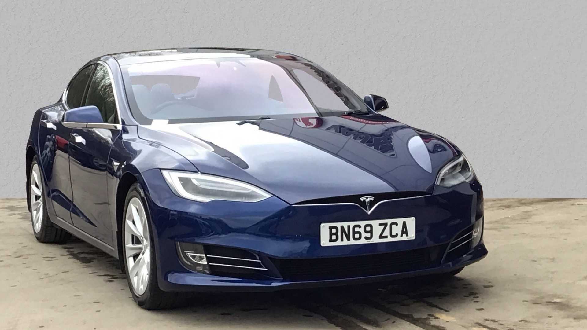 Main listing image - Tesla Model S