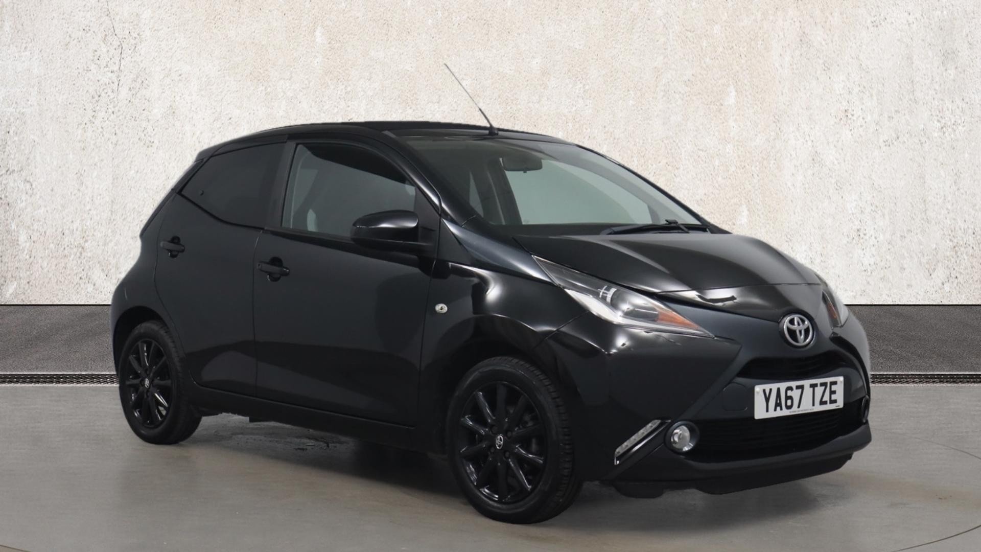 Main listing image - Toyota Aygo