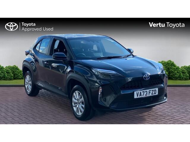Main listing image - Toyota Yaris Cross