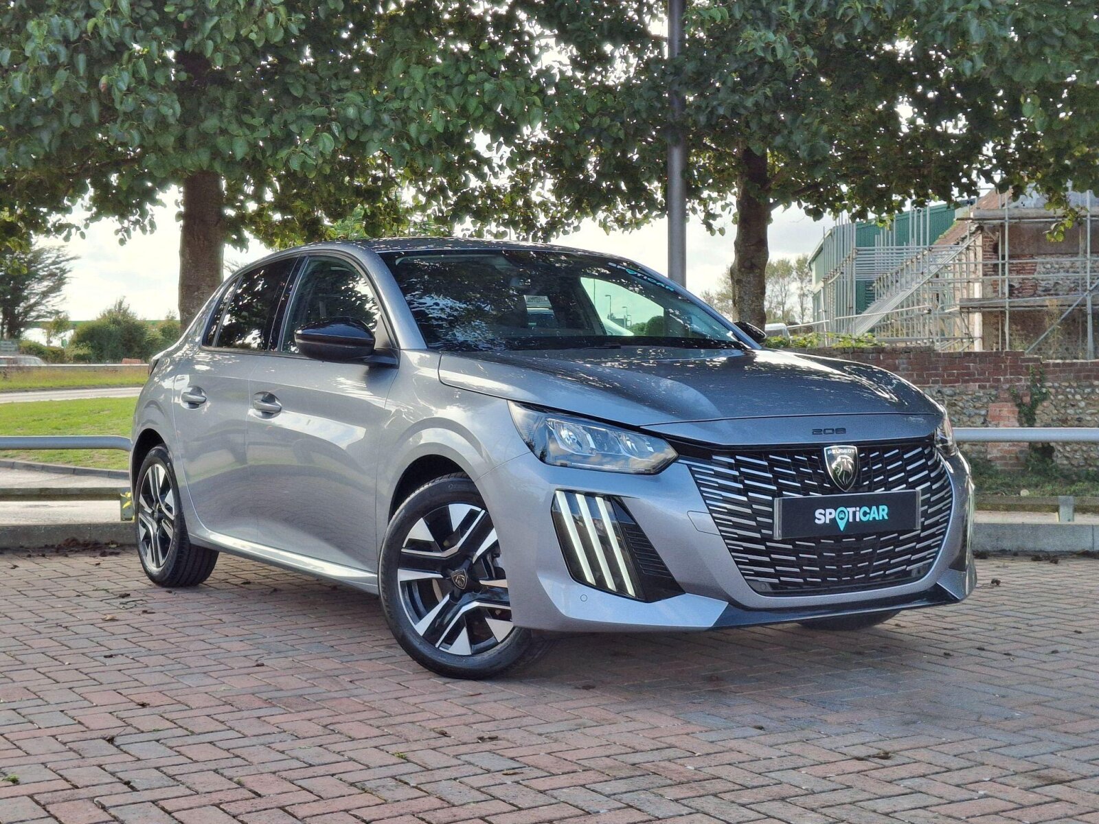 Main listing image - Peugeot 208