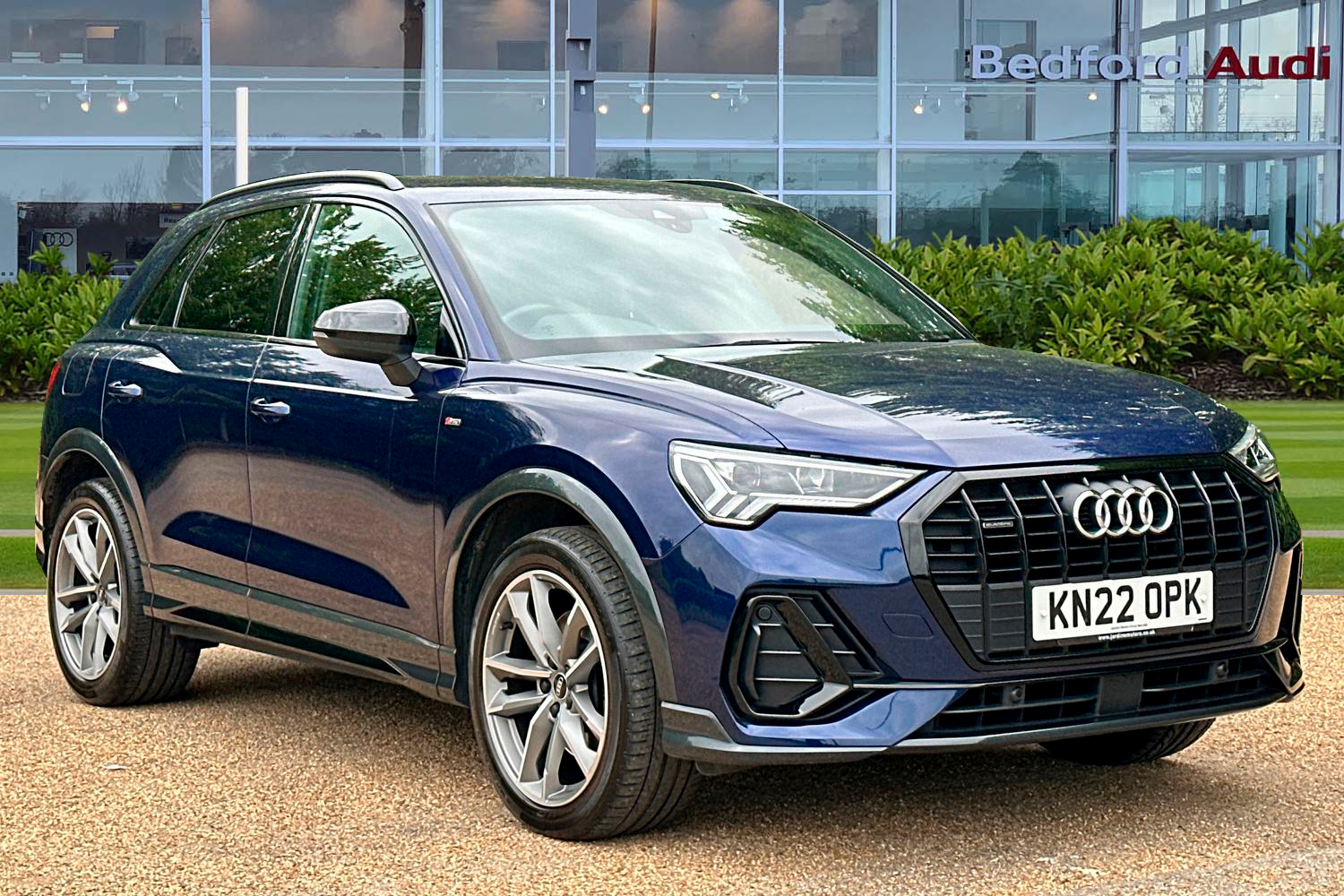 Main listing image - Audi Q3