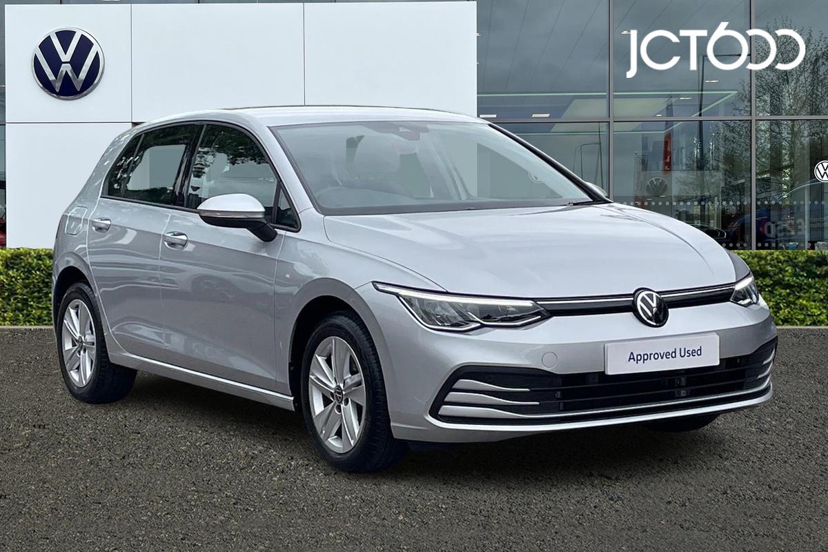 Main listing image - Volkswagen Golf