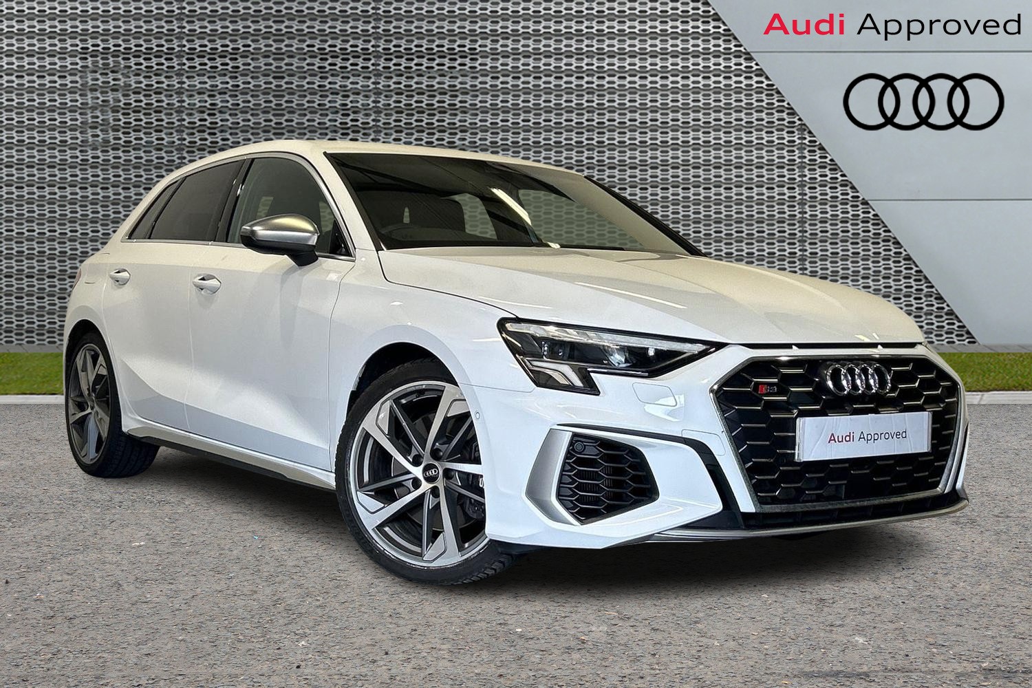 Main listing image - Audi S3