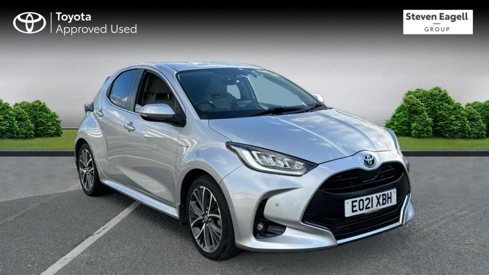 Main listing image - Toyota Yaris