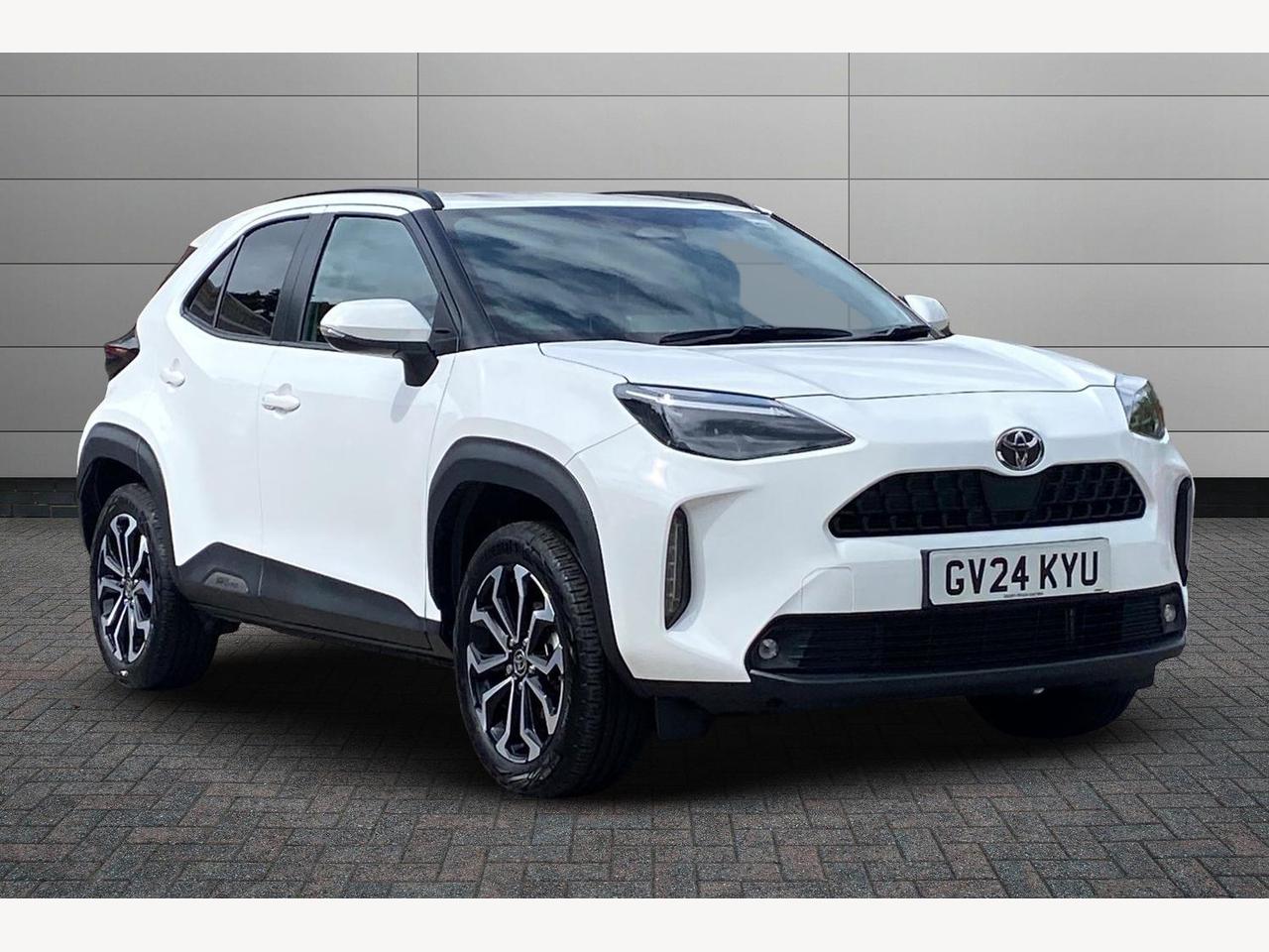 Main listing image - Toyota Yaris Cross
