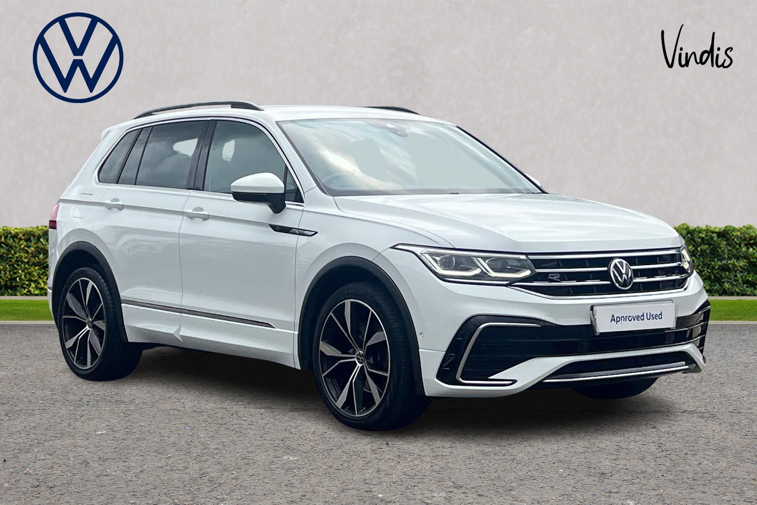 Main listing image - Volkswagen Tiguan