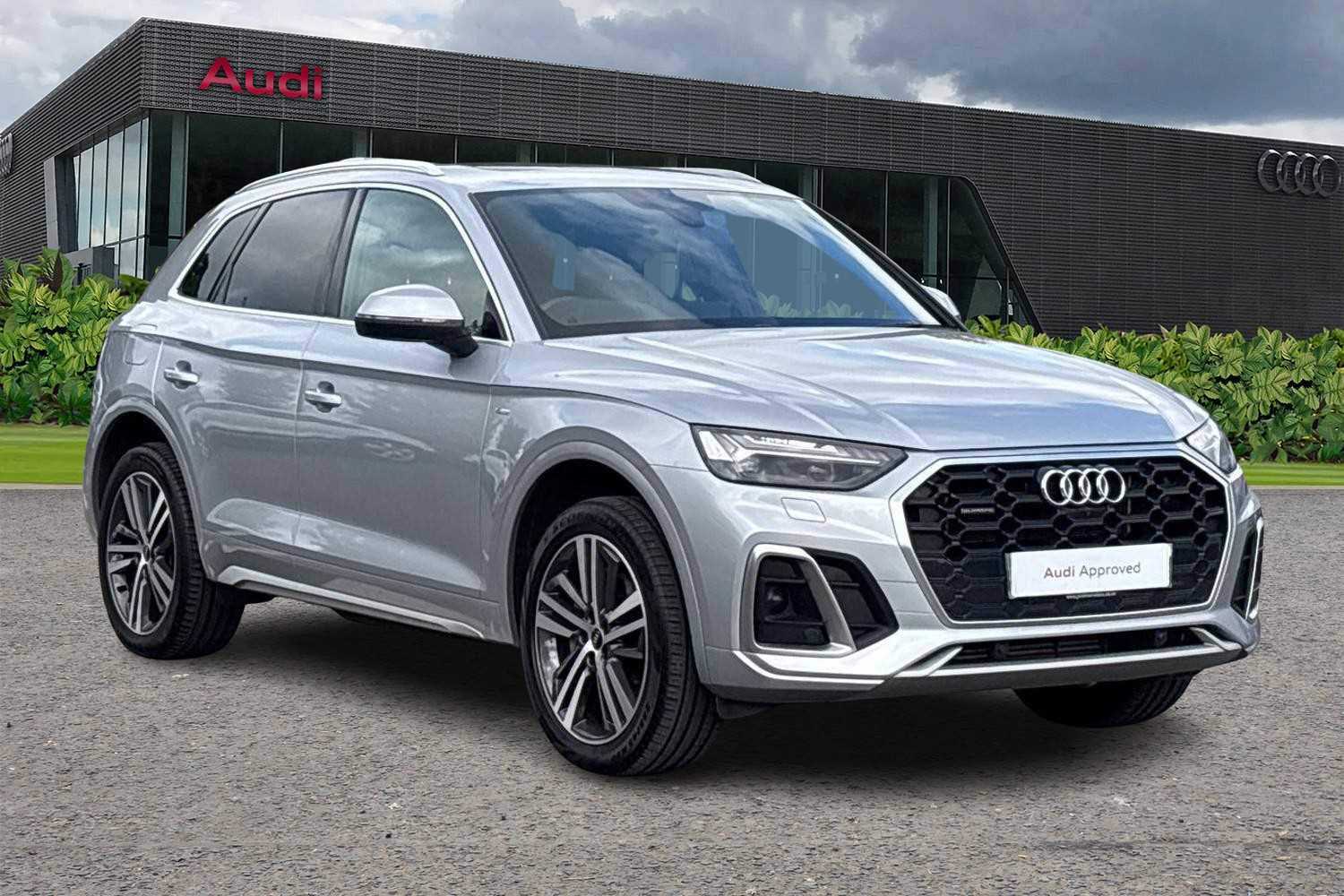 Main listing image - Audi Q5