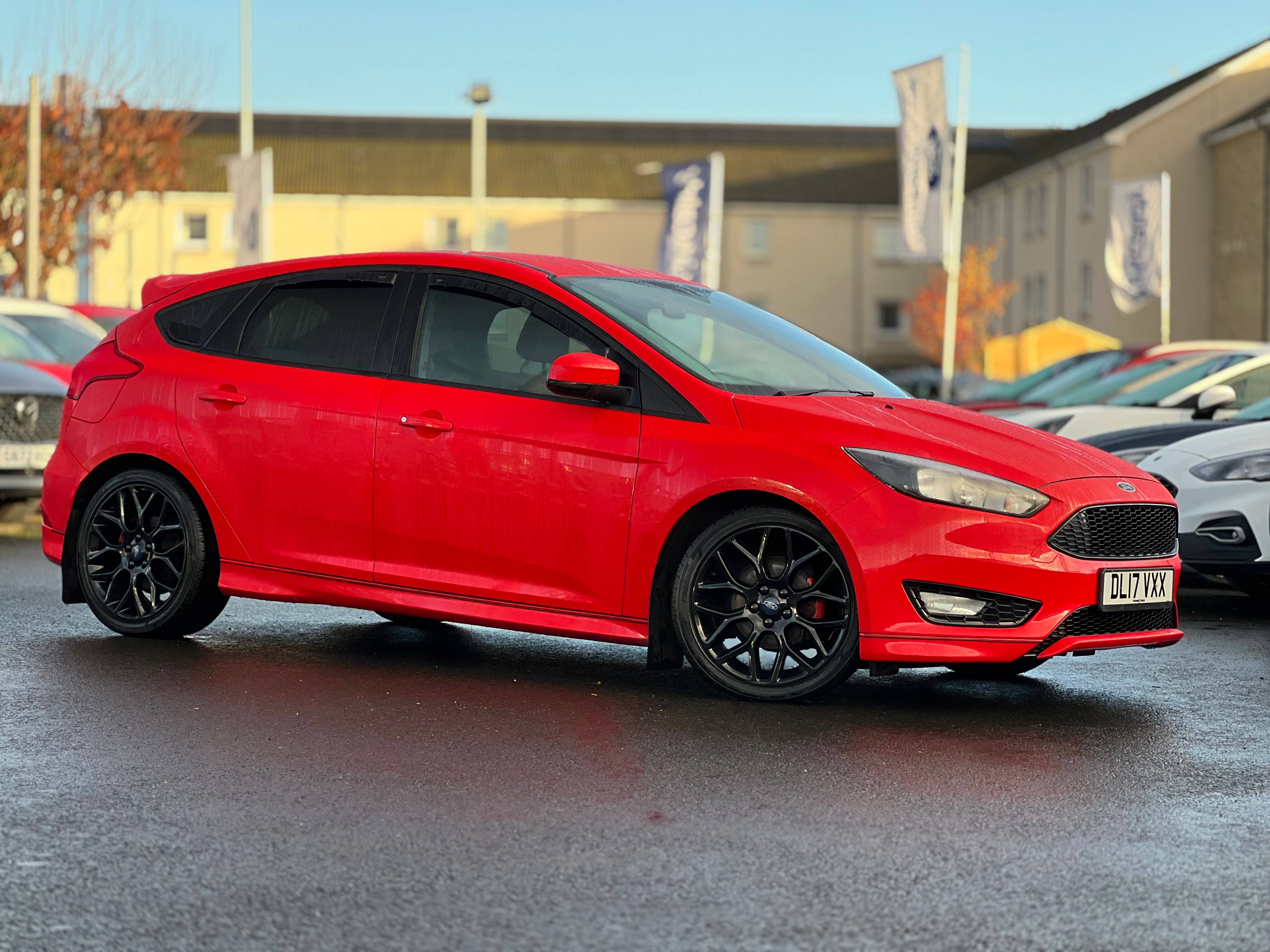 Main listing image - Ford Focus