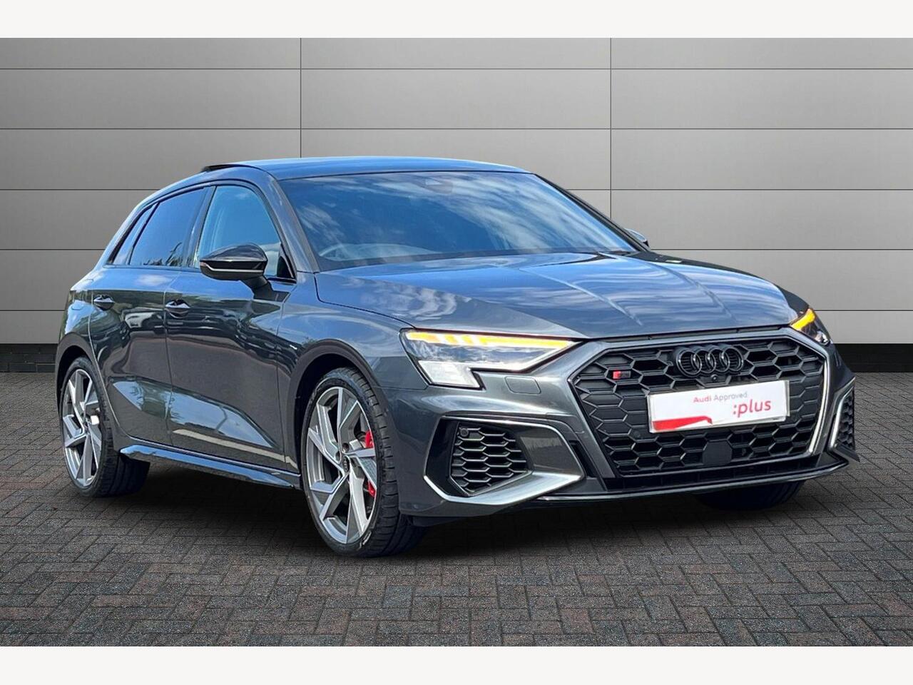 Main listing image - Audi S3
