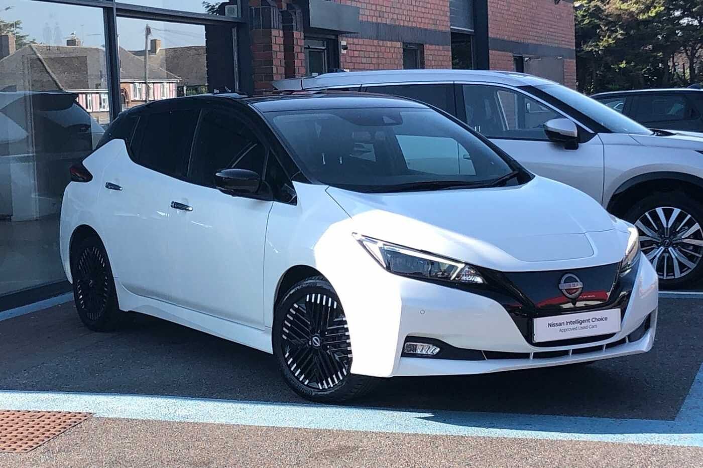 Main listing image - Nissan Leaf
