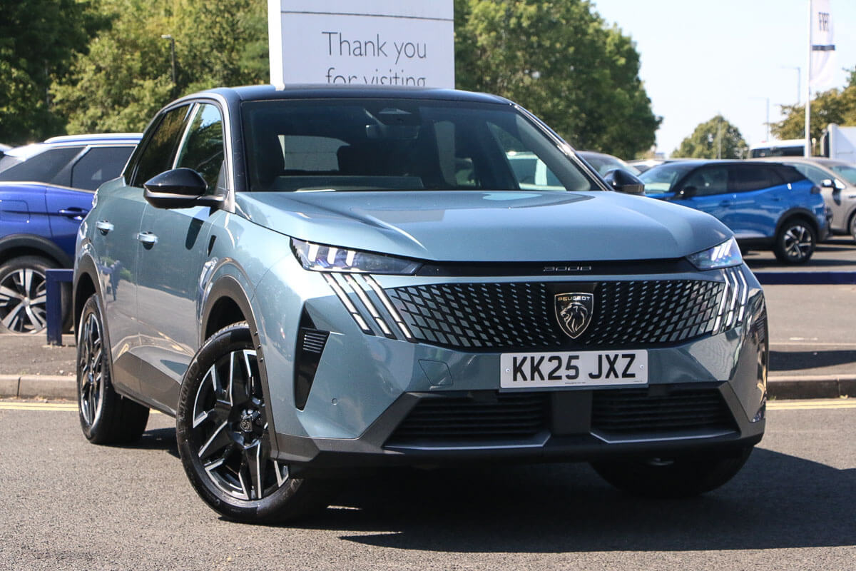 Main listing image - Peugeot 3008