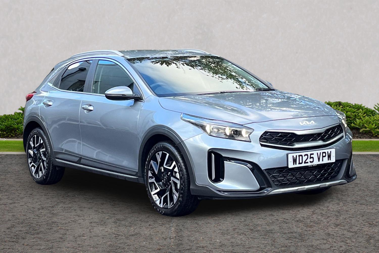 Main listing image - Kia XCeed