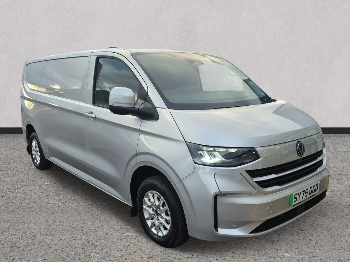 Main listing image - Volkswagen Transporter