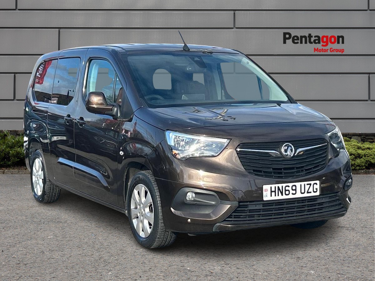 Main listing image - Vauxhall Combo Life