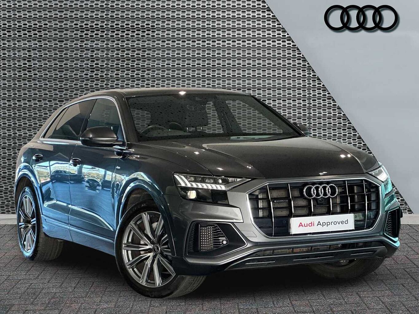 Main listing image - Audi Q8
