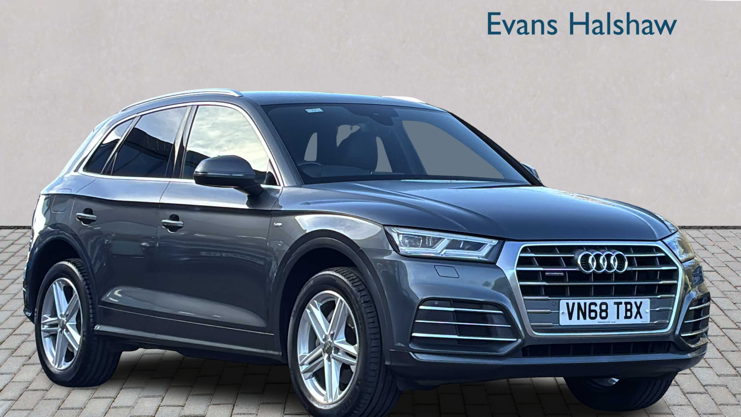 Main listing image - Audi Q5