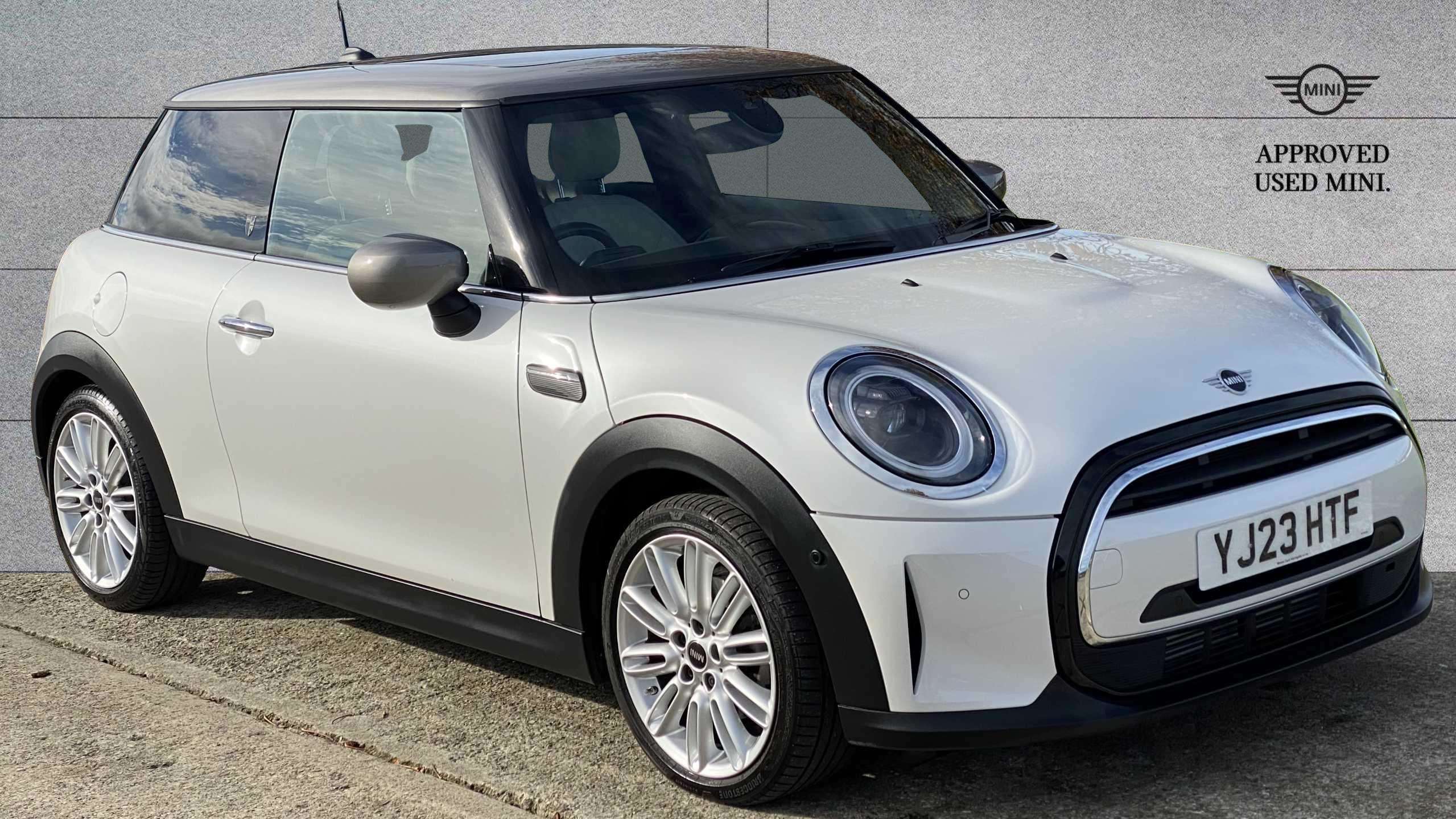 Main listing image - MINI Hatchback
