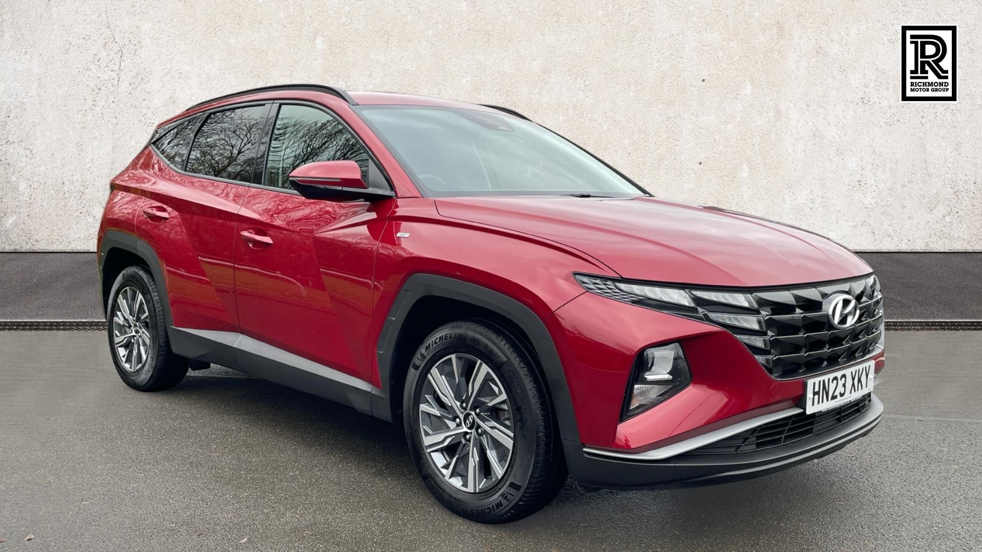 Main listing image - Hyundai Tucson