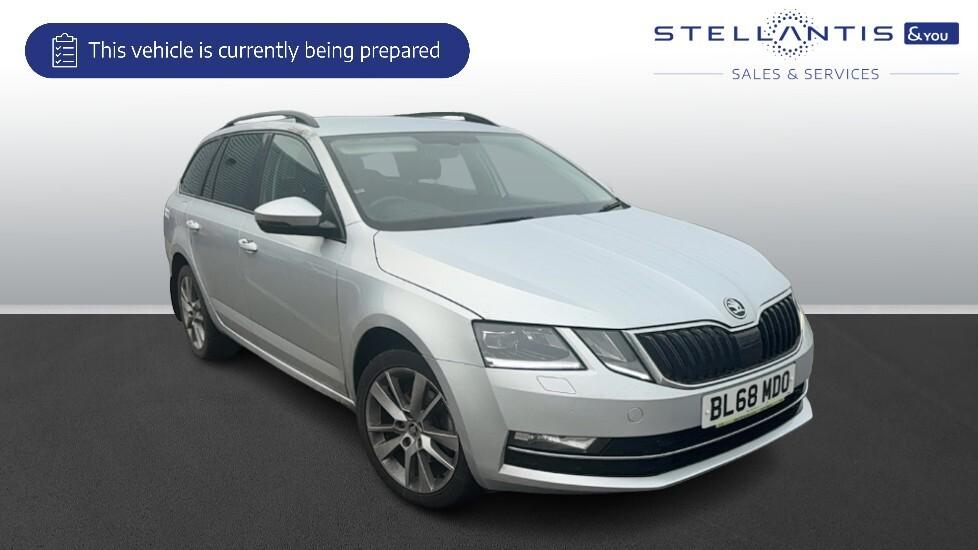 Main listing image - Skoda Octavia Estate