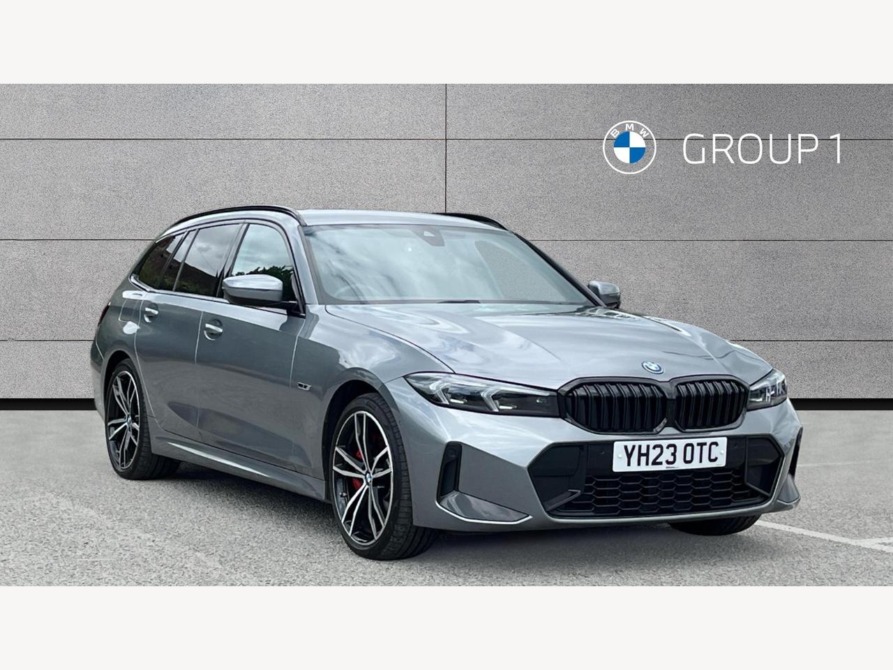 Main listing image - BMW 3 Series Touring