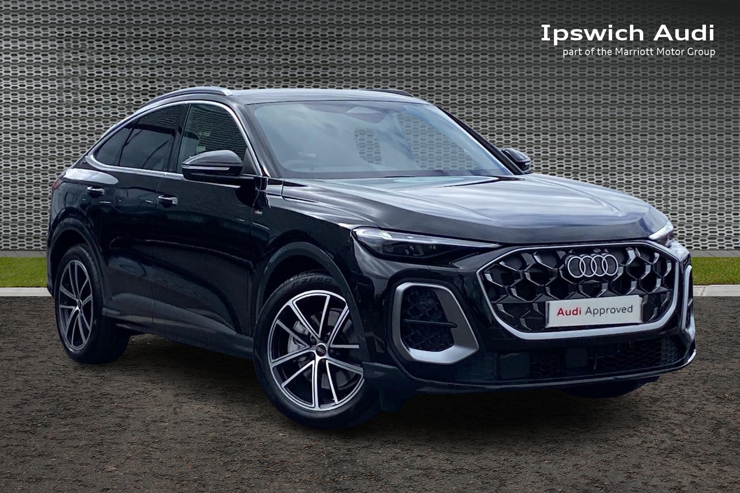 Main listing image - Audi Q5 Sportback