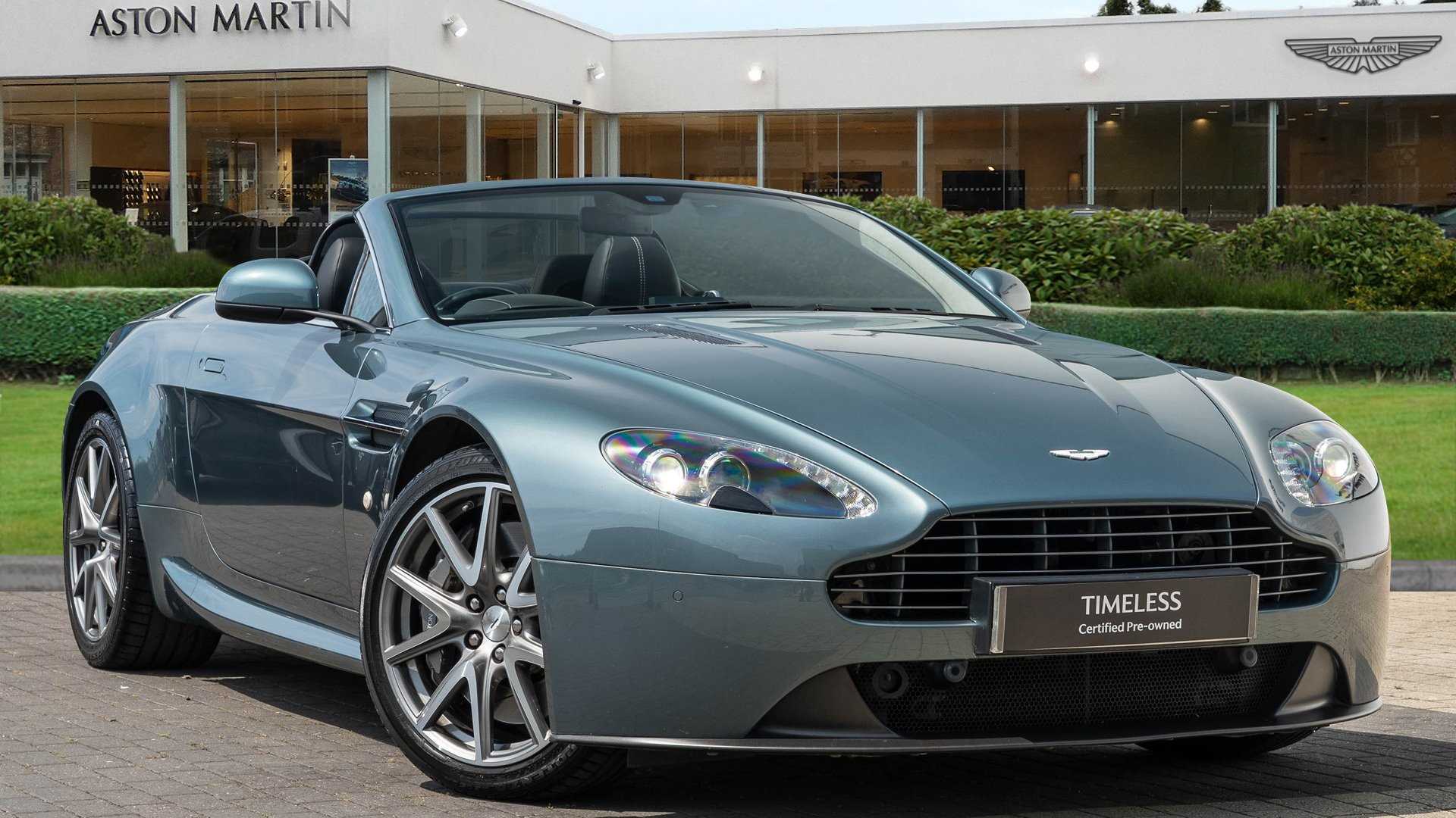 Main listing image - Aston Martin Vantage