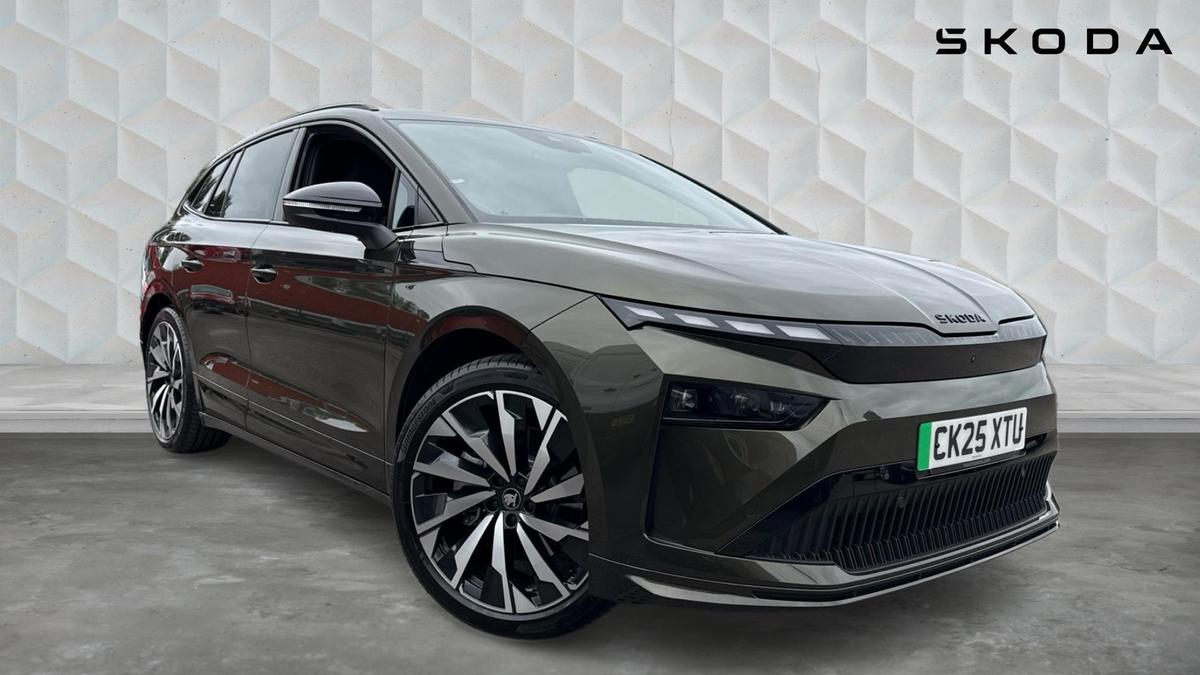 Main listing image - Skoda Enyaq