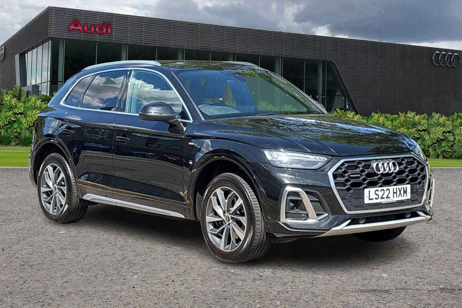 Main listing image - Audi Q5