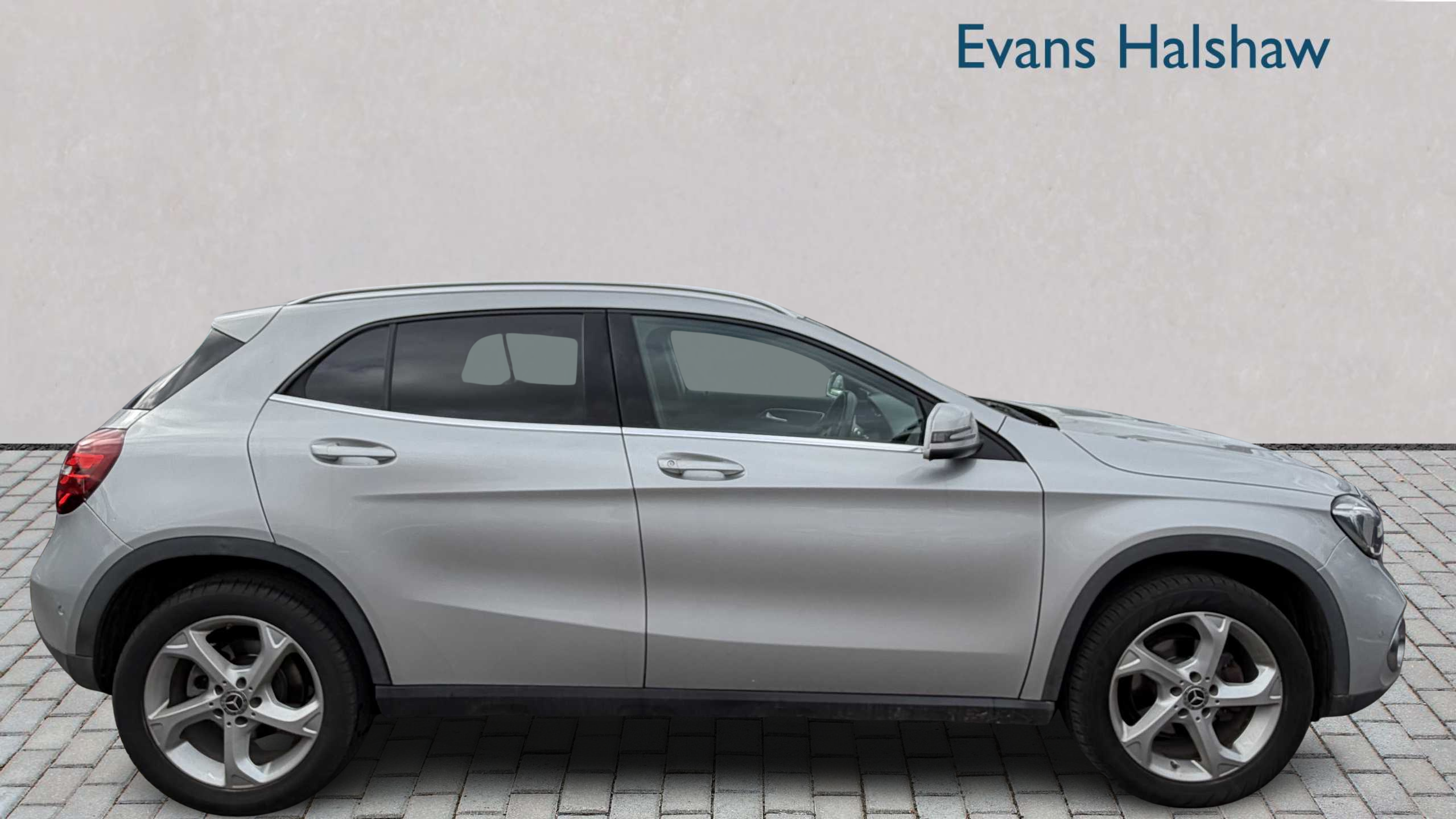 Main listing image - Mercedes-Benz GLA