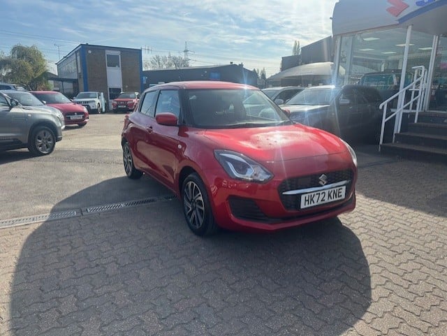Main listing image - Suzuki Swift