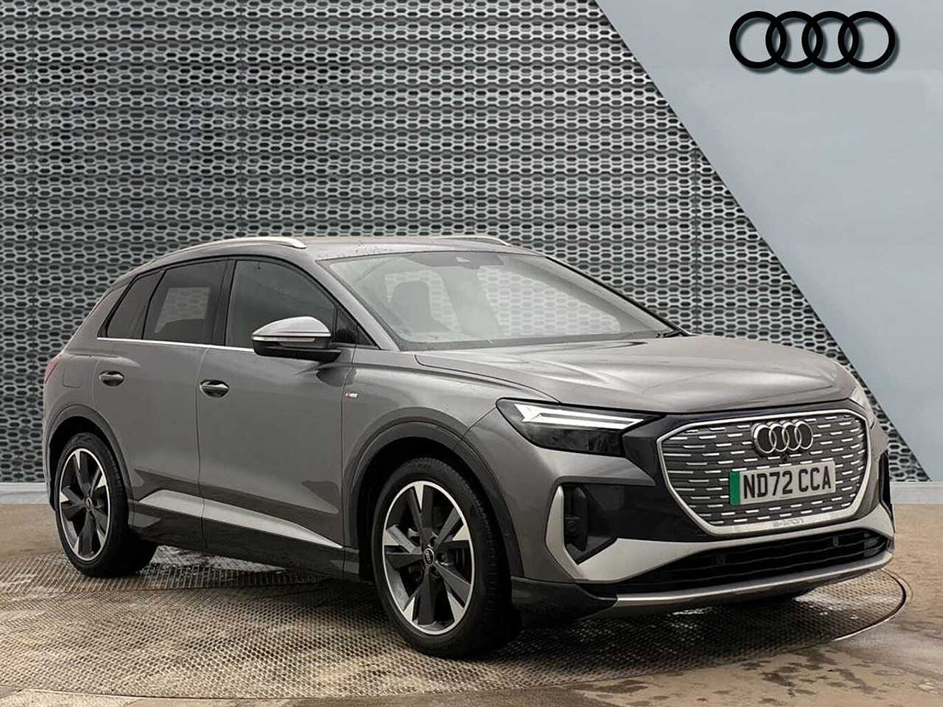 Main listing image - Audi Q4