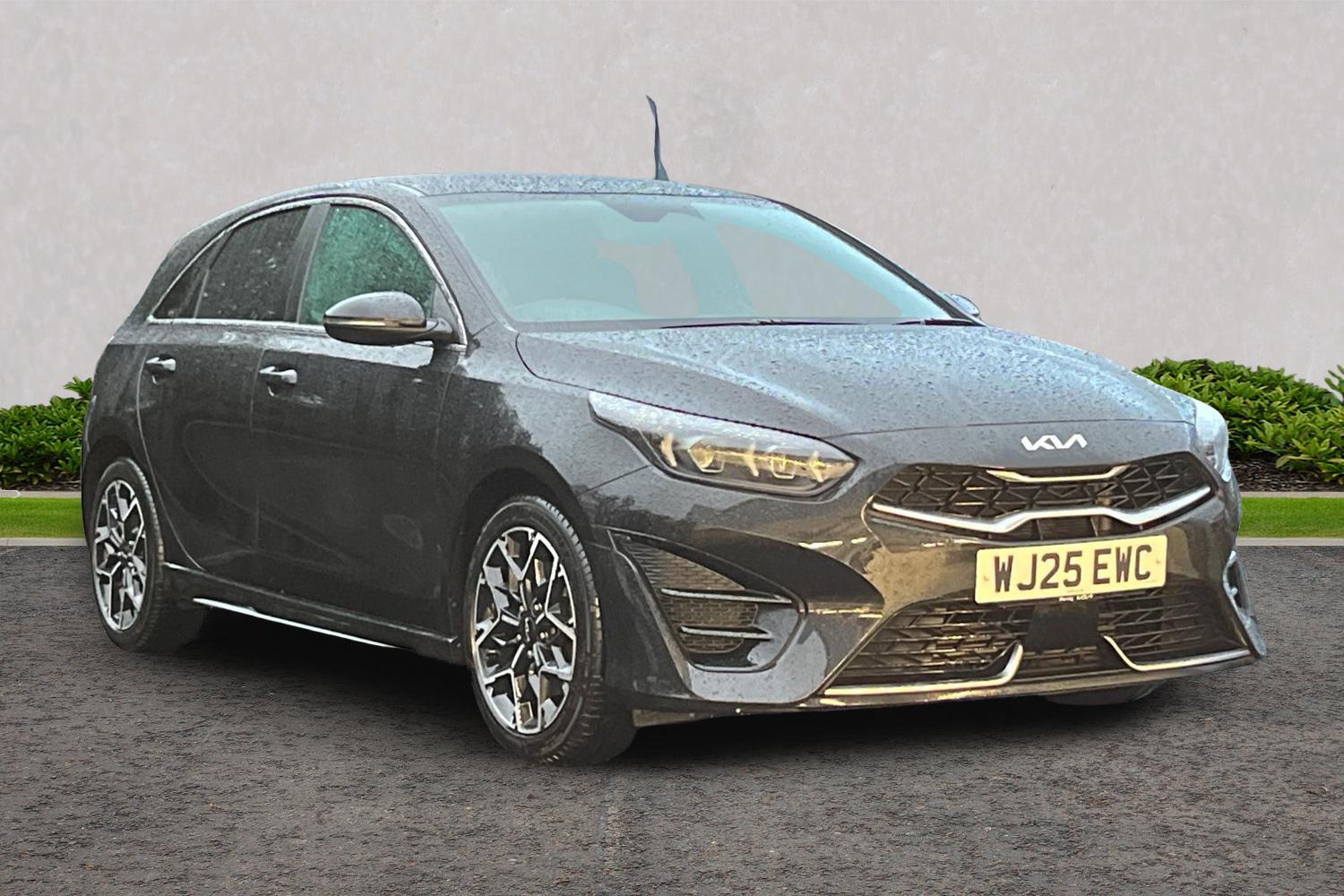 Main listing image - Kia Ceed