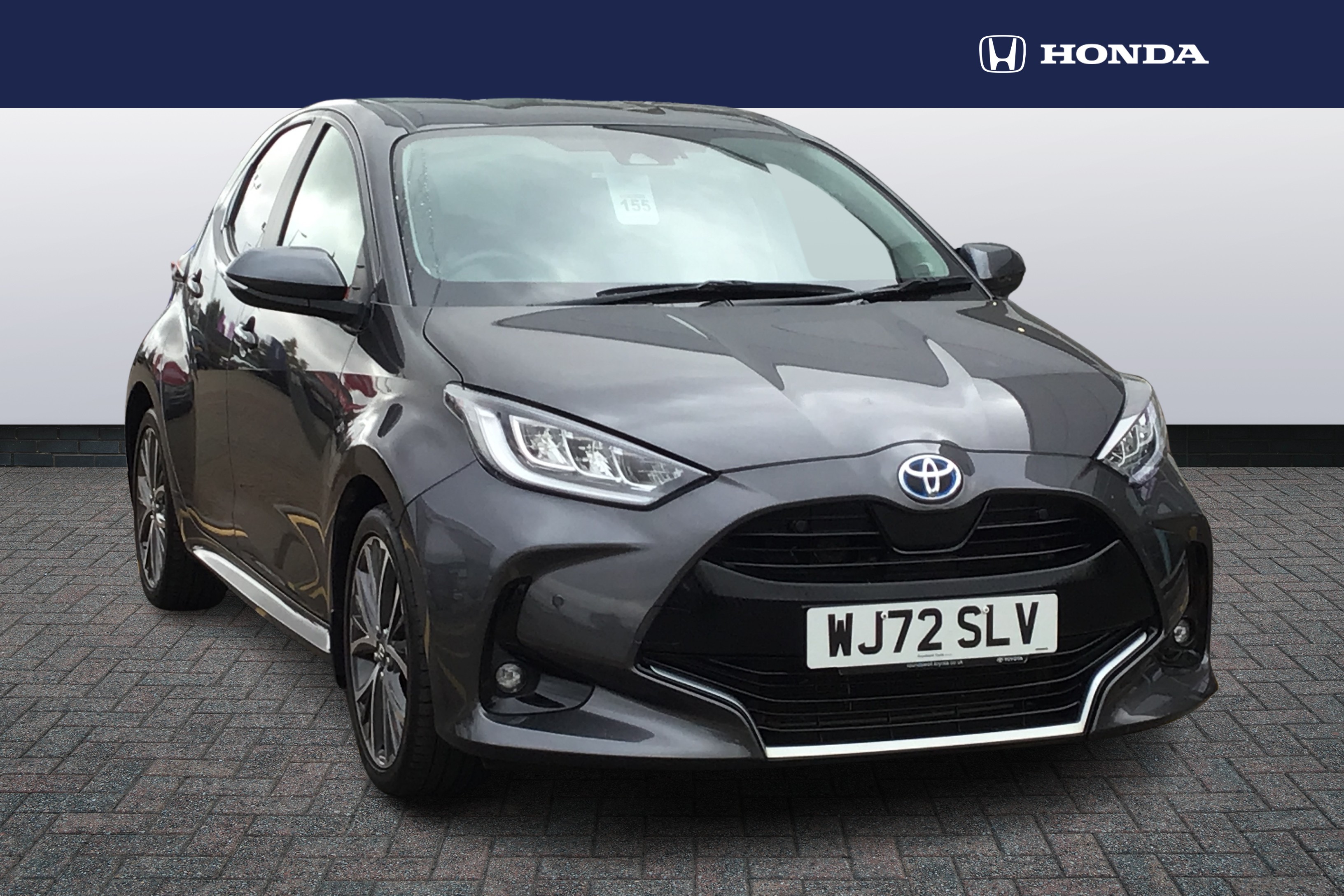 Main listing image - Toyota Yaris
