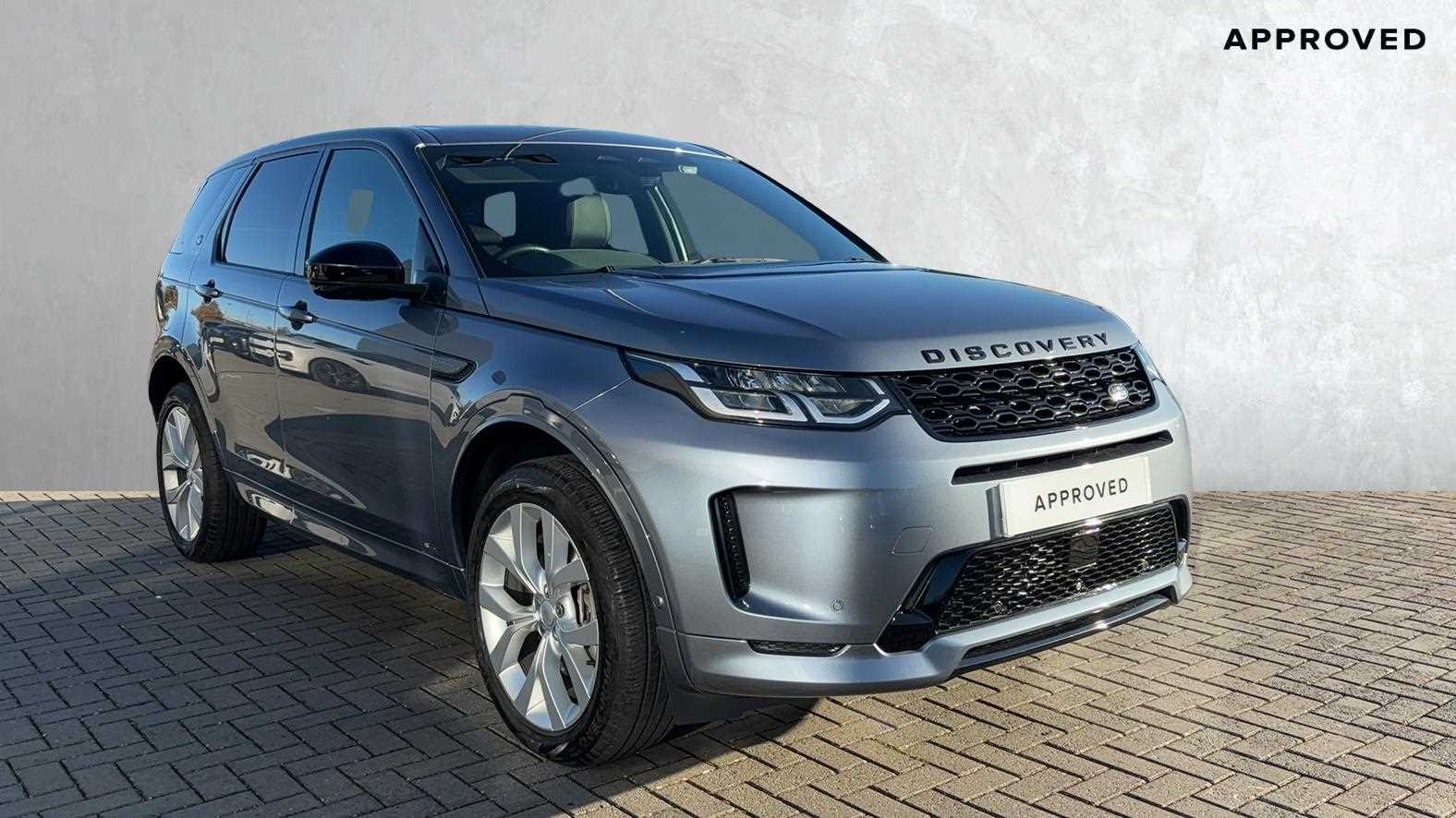 Main listing image - Land Rover Discovery Sport