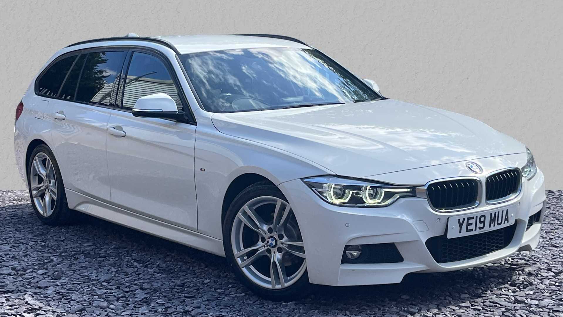 Main listing image - BMW 3 Series Touring