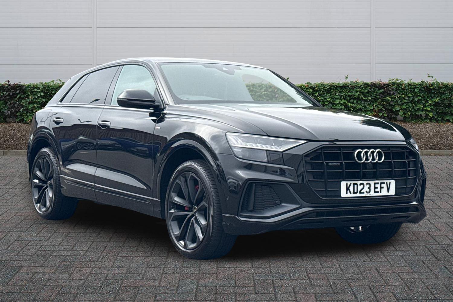 Main listing image - Audi Q8