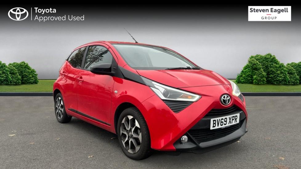 Main listing image - Toyota Aygo