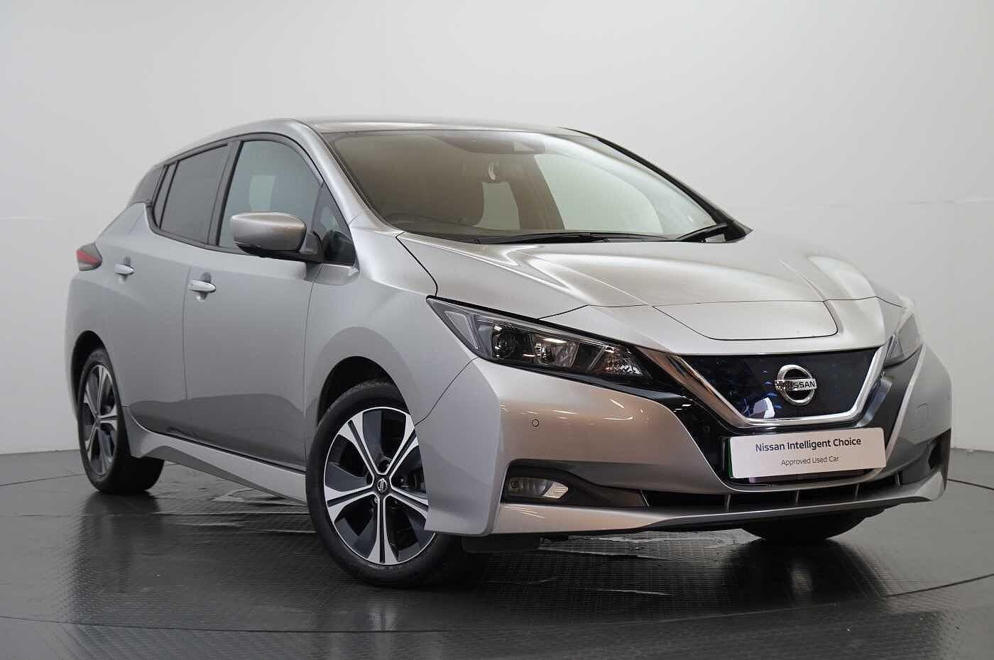 Main listing image - Nissan Leaf