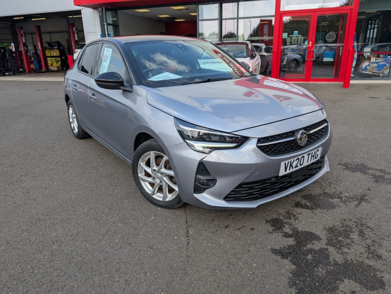 Main listing image - Vauxhall Corsa