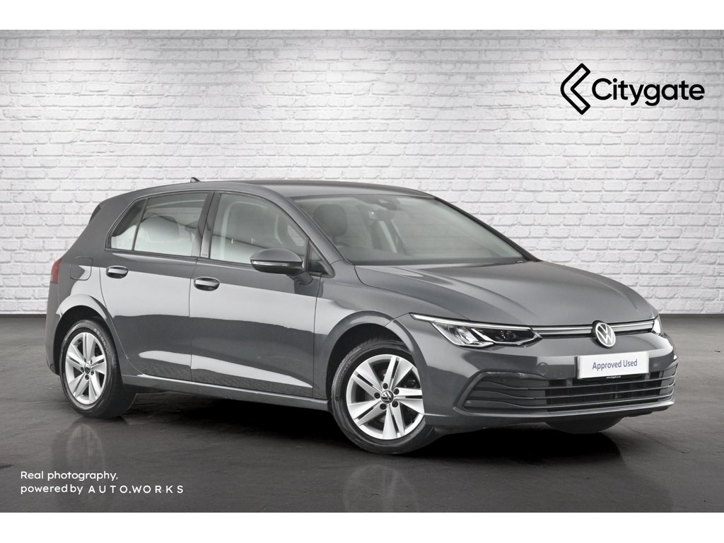 Main listing image - Volkswagen Golf