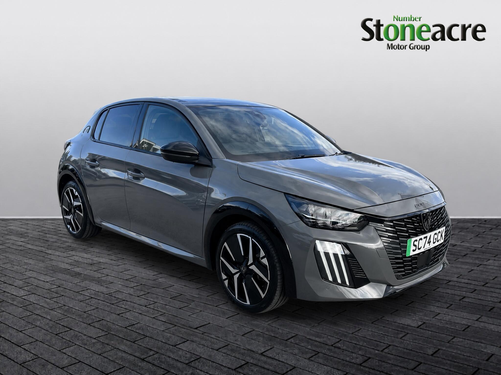 Main listing image - Peugeot 208