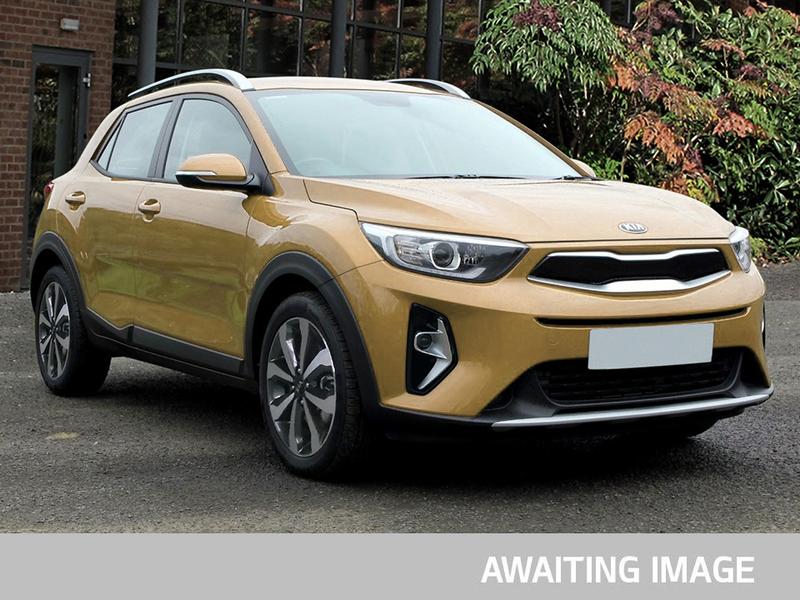 Main listing image - Kia Stonic