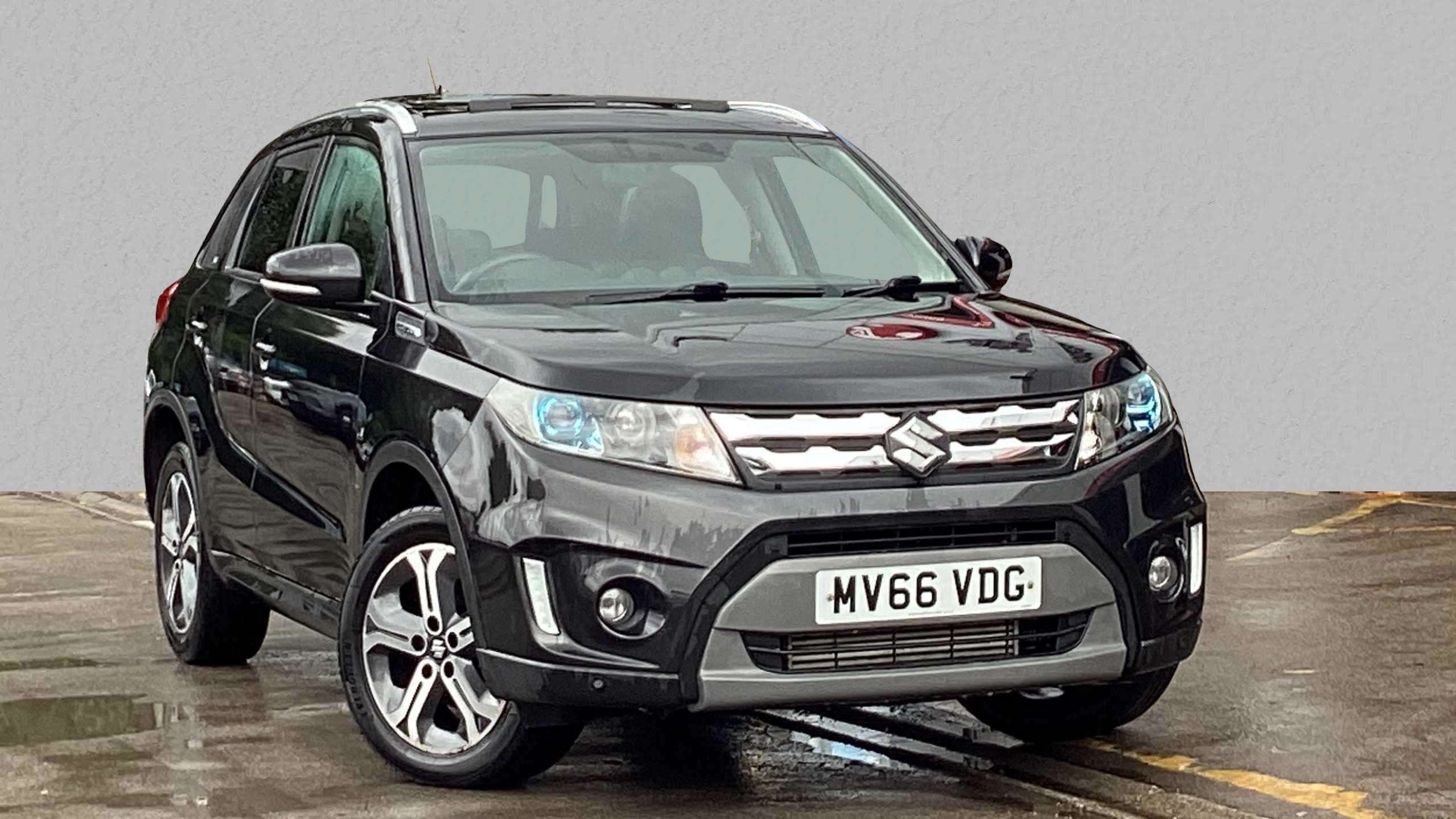 Main listing image - Suzuki Vitara