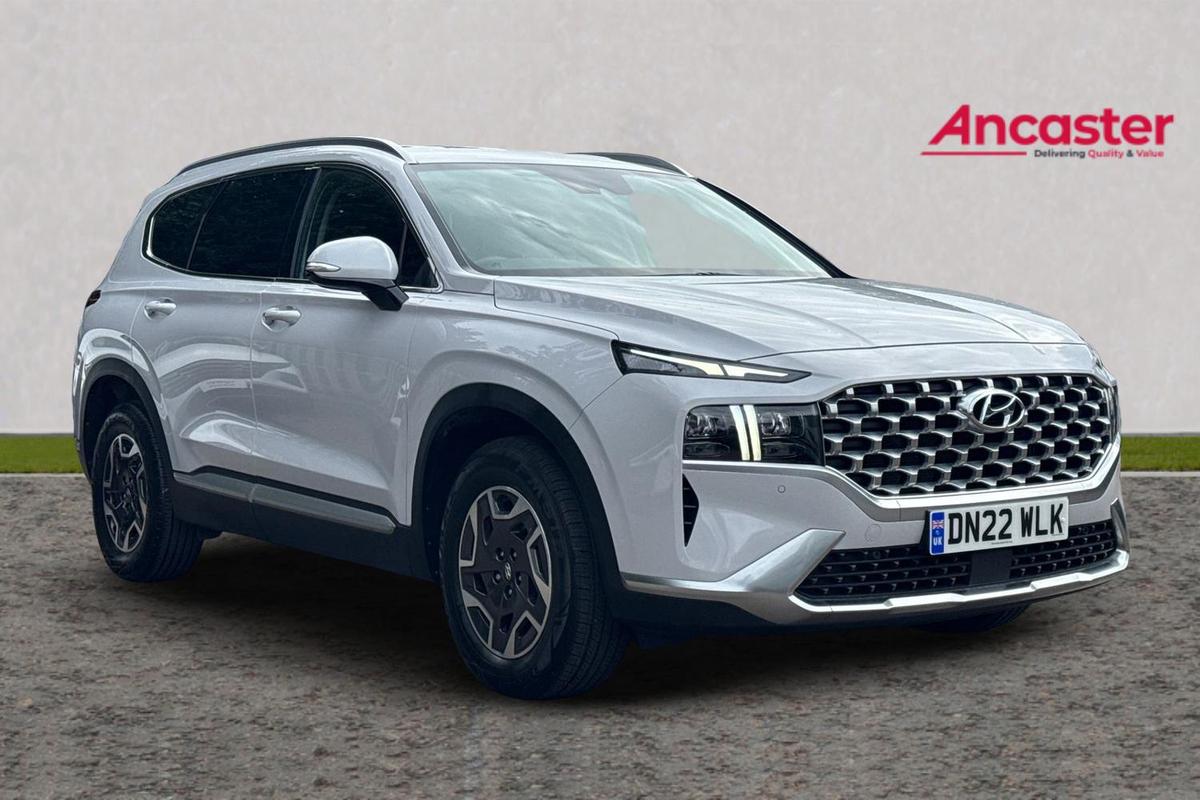 Main listing image - Hyundai Santa Fe
