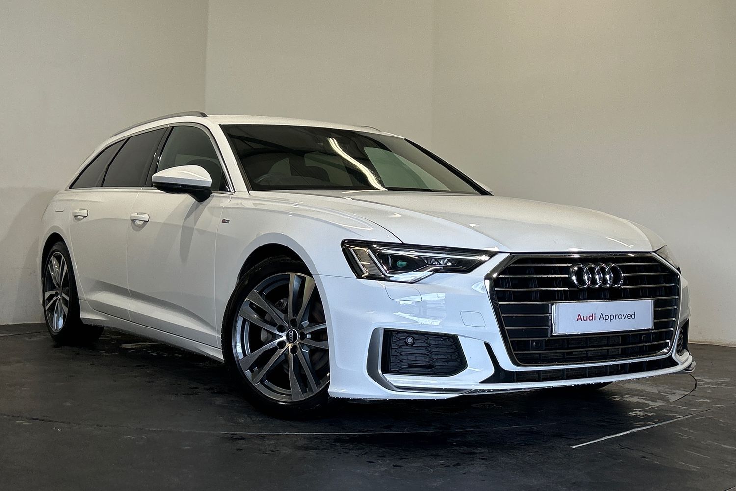 Main listing image - Audi A6 Avant